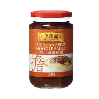 Lee Kum Kee Szechuan Spicy Noodle Sauce 368g